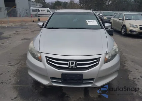 2011 Honda Accord 2.4 Ex-L from USA, damaged, VIN 1HGCP2F82BA039205